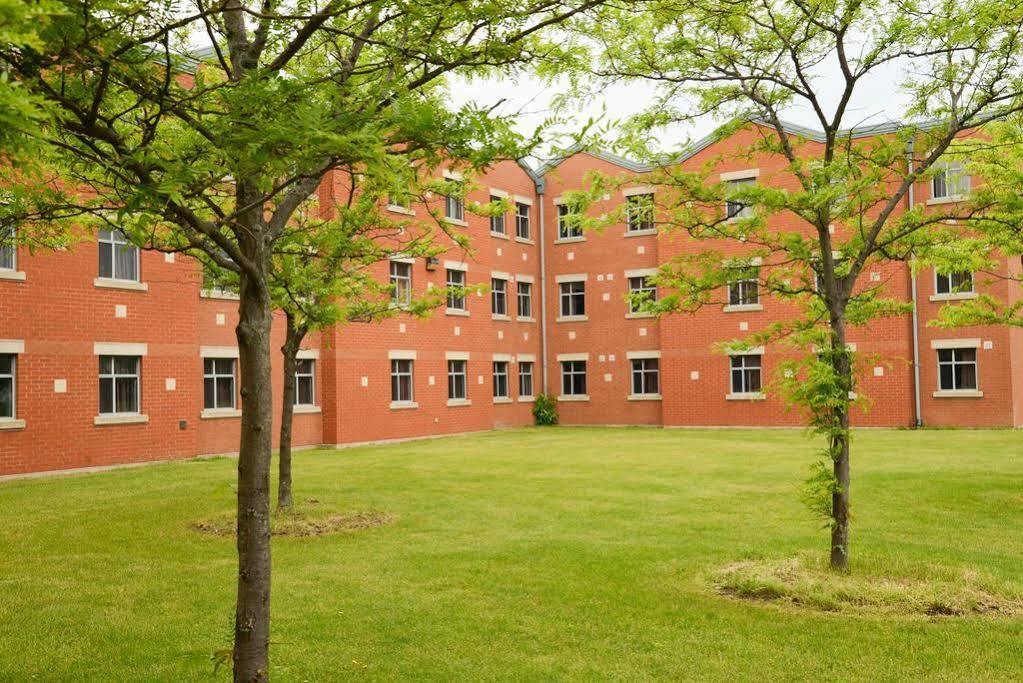 Residence & Conference Centre - Welland Exteriör bild